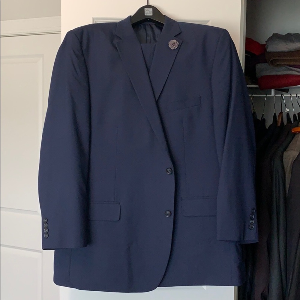 Men’s Suit